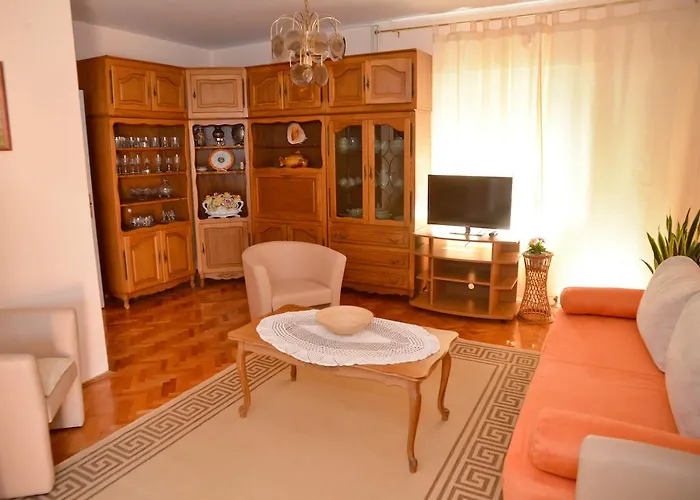 Appartement And Antonio