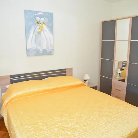 Appartement And Antonio