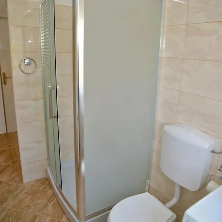 Apartament And Antonio