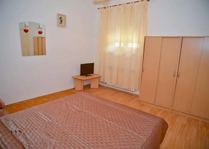 Apartman And Antonio